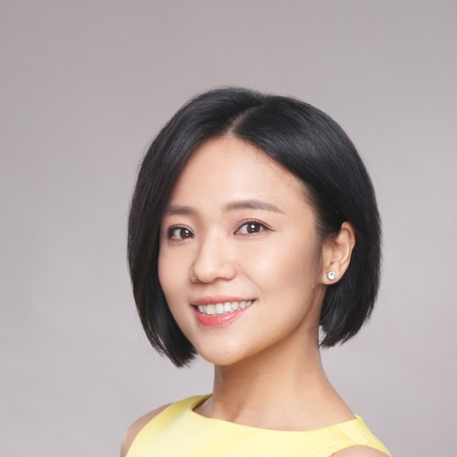 羅敏慈 半身照